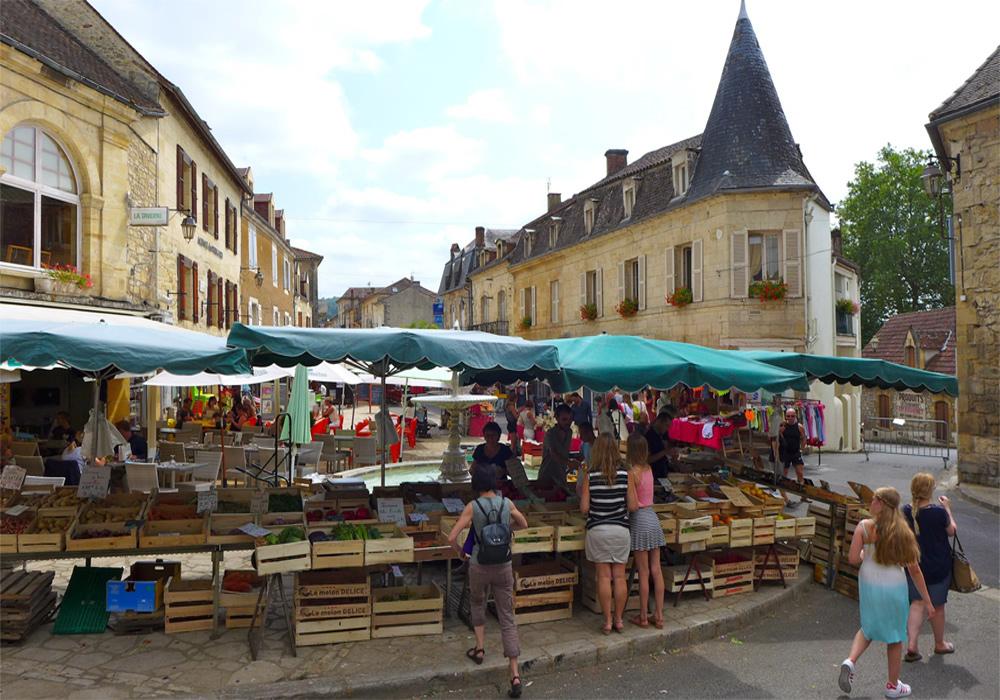 Marché de Saint-Cyprien Dordogne